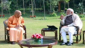 दिल्ली में PM नरेंद्र मोदी से मिले सीएम योगी आदित्यनाथ, यूपी में मंत्रिमंडल फेरबदल पर चर्चा तेज