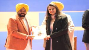 पंजाब की मान सरकार का ‘मिशन रोज़गार’, युवाओं को दीं 63,943 सरकारी नौकरियां