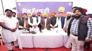 CM भगवंत सिंह मान एक महीने में दूसरी बार जालंधर पहुंचे, लोक मिलनी के दौरान मौके पर ही किया शिकायतों का निपटारा