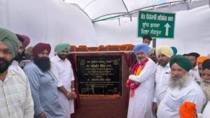 CM भगवंत सिंह मान पंजाब के गांवों को वे सड़कें दे रहे हैं, जिनसे उन्हें दशकों तक वंचित रखा गया: हरपाल सिंह चीमा